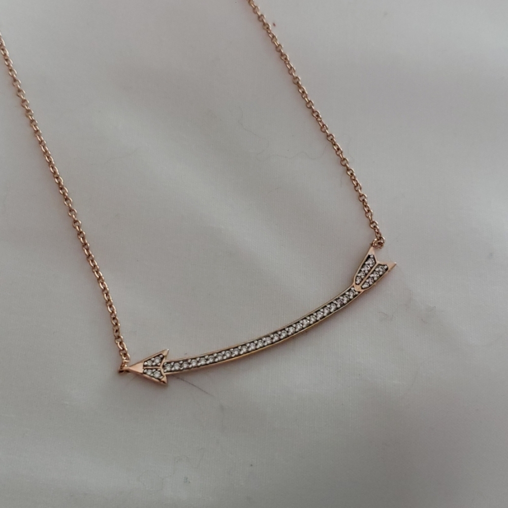 Kristin Chenoweth Rose Gold Necklace
